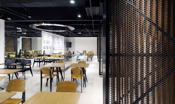 咖啡吧設(shè)計風(fēng)格迥異，耳目一新或許就在剎那